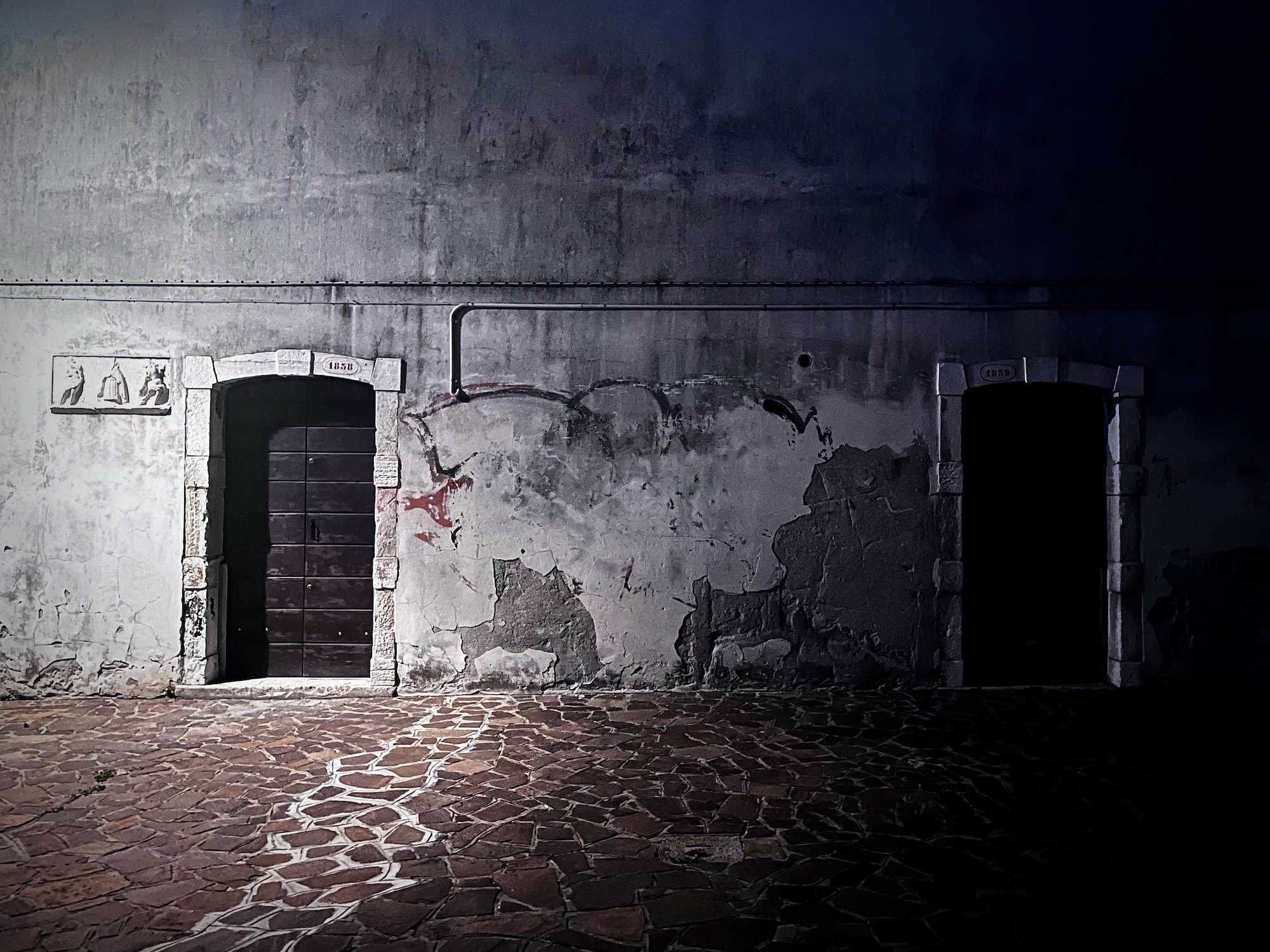 Dark Places Photography